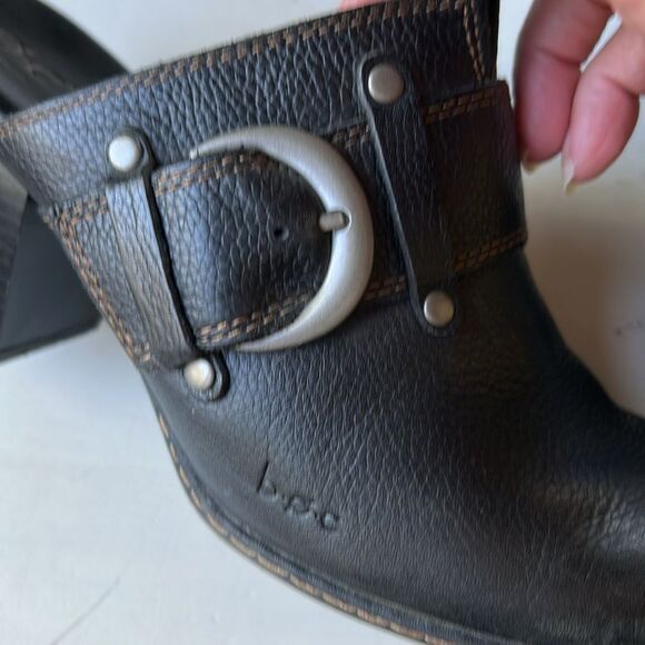 Born B.O.C Pebble Black Genuine Leather Women's Heel Slip On Mules Size 9 - Picture 5 of 12